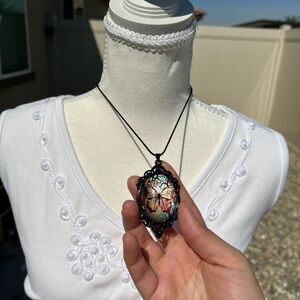 Elegant Black Pendant Necklace